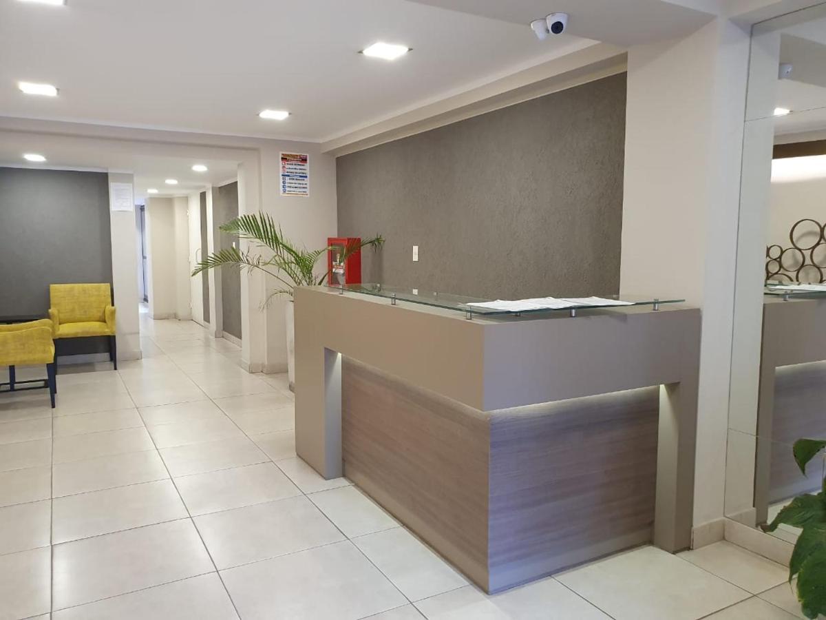 Leguizamon Plaza Deluxe Apartment Salta Luaran gambar